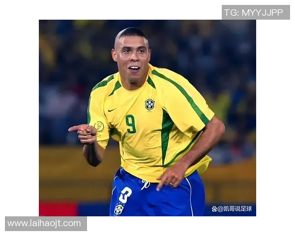 四号彩色足球球星是谁他在足球史上的重要地位与传奇经历解析 四号彩色足球球星是谁他在足球史上的重要地位与传奇经历解析