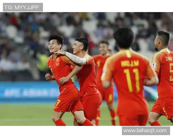 因伤打封闭针坚持比赛的足球明星与背后励志故事揭秘 因伤打封闭针坚持比赛的足球明星与背后励志故事揭秘