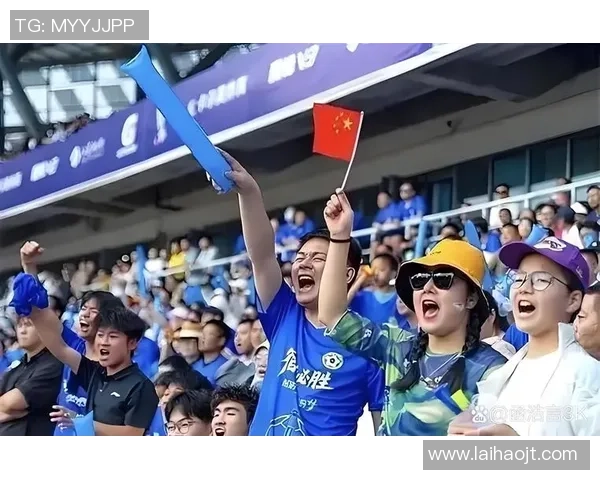 国足球星频频亮相绿茵场展现拼搏精神激励球迷热情助力中国足球发展 国足球星频频亮相绿茵场展现拼搏精神激励球迷热情助力中国足球发展